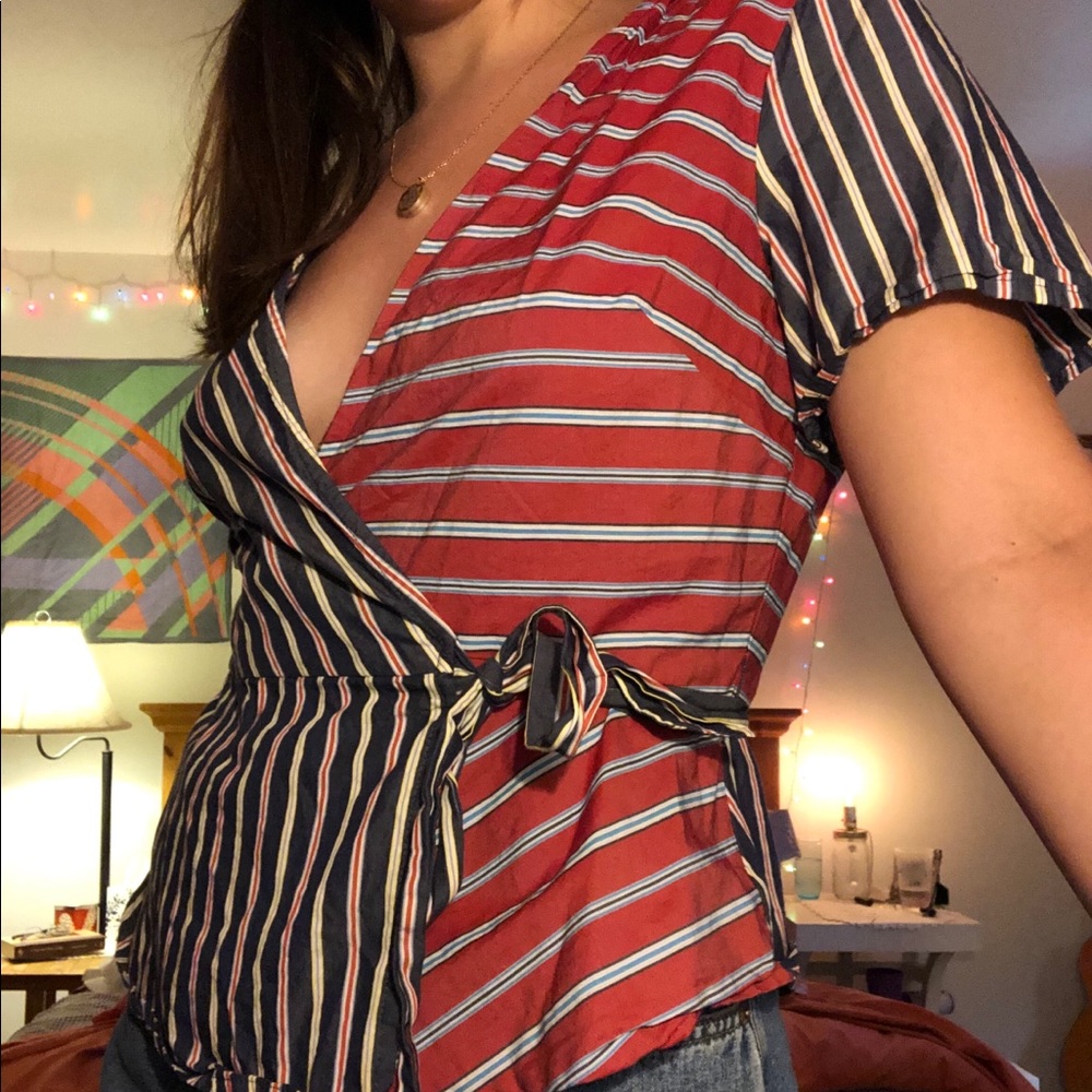 BCBGeneration striped wrap top
